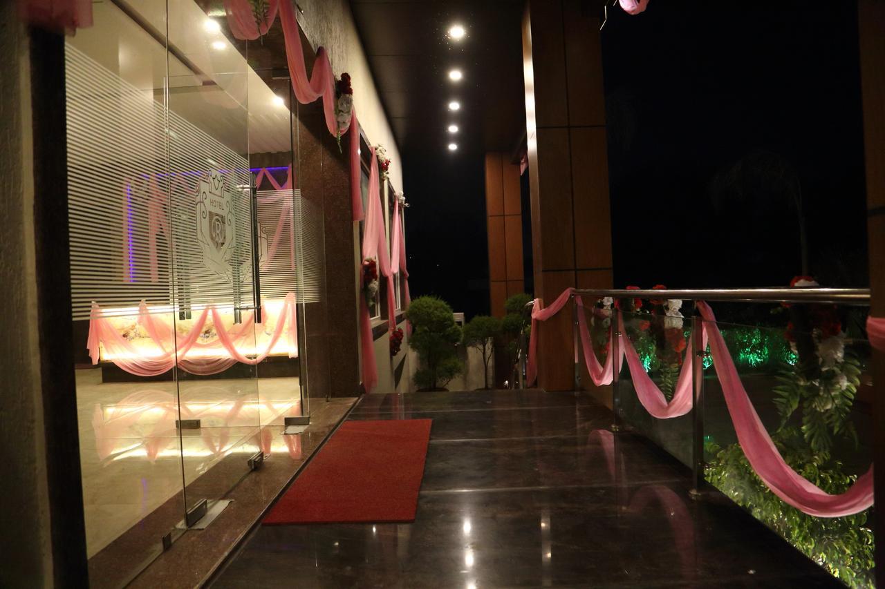 Regal Hotel And Restaurant Mathura Kültér fotó