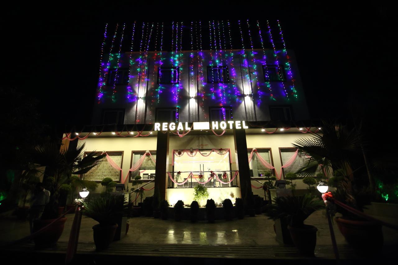Regal Hotel And Restaurant Mathura Kültér fotó