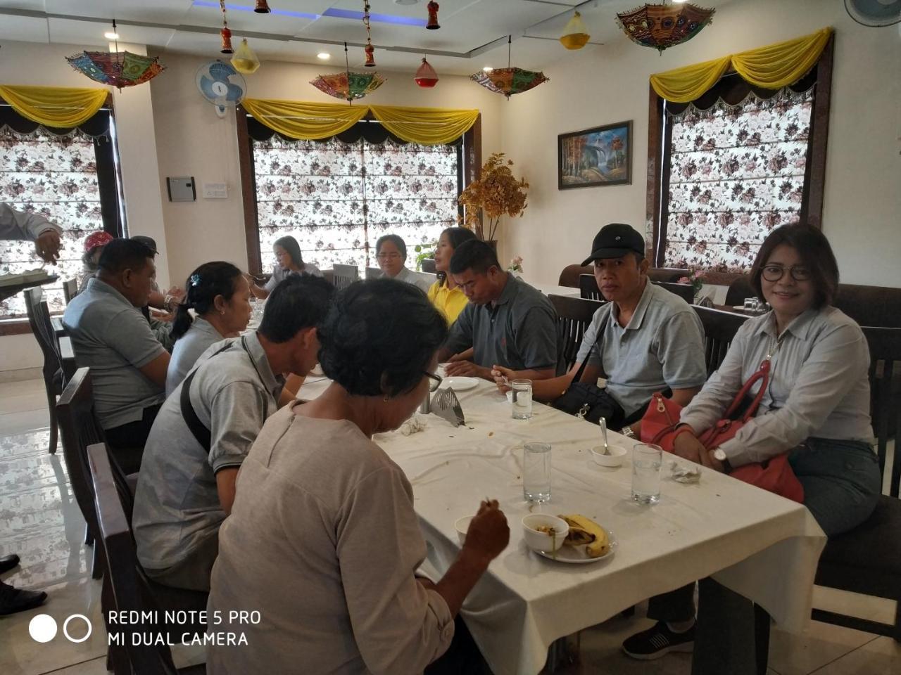Regal Hotel And Restaurant Mathura Kültér fotó